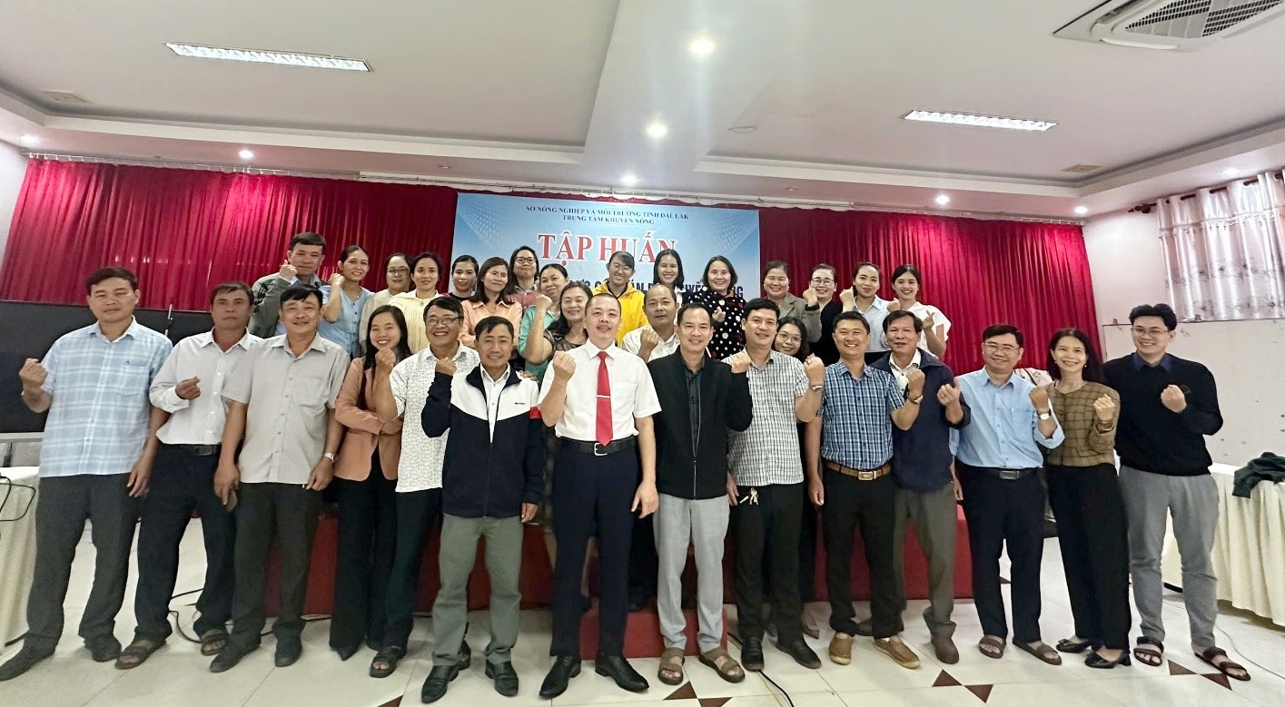 Đắk Lắk Nâng cao năng lực chuyển đổi số và ứng dụng AI cho cán bộ DAGA88 là trang web độc quyền cung cấp dịch vụ giải trí đá gà trực tuyến chuyên nghiệp