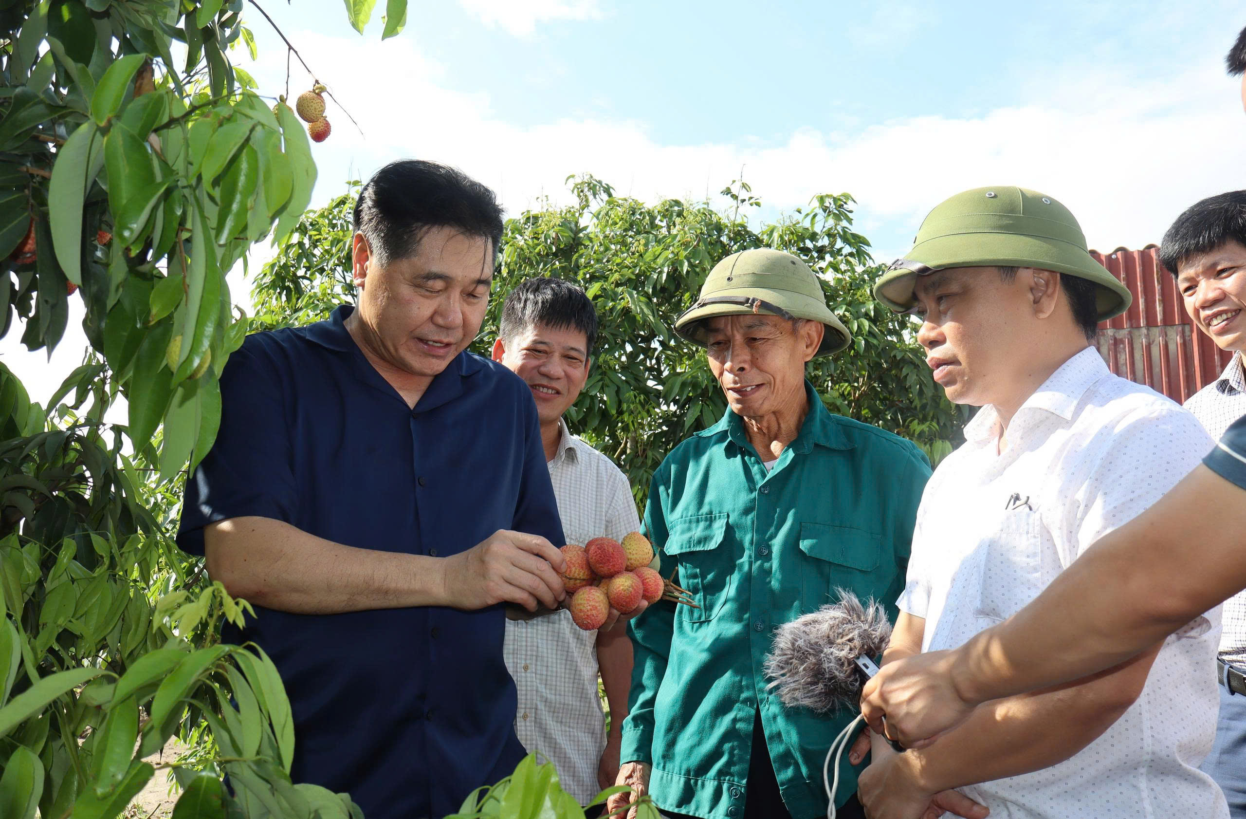 DAGA88 - Link Chính Thức Đá Gà 88 Uy Tín 2026 thăm, kiểm tra các mô hình hiệu quả tại tỉnh Hưng Yên và Ninh Bình